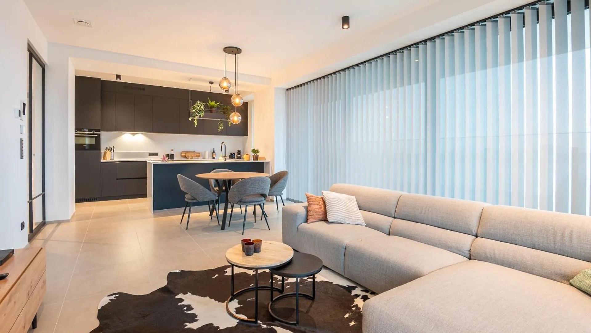 New Apartment With Stunning Views, Pool And Fitness Ostend