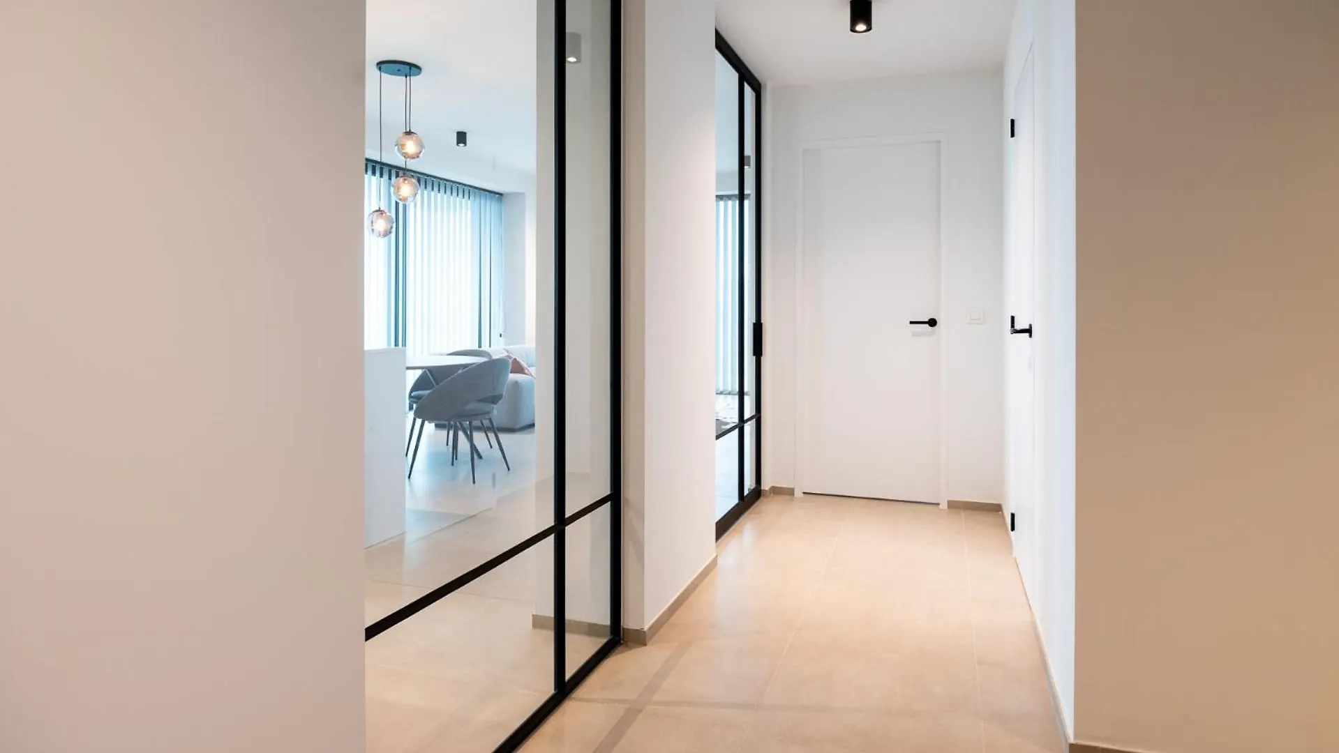 New Apartment With Stunning Views, Pool And Fitness Ostend