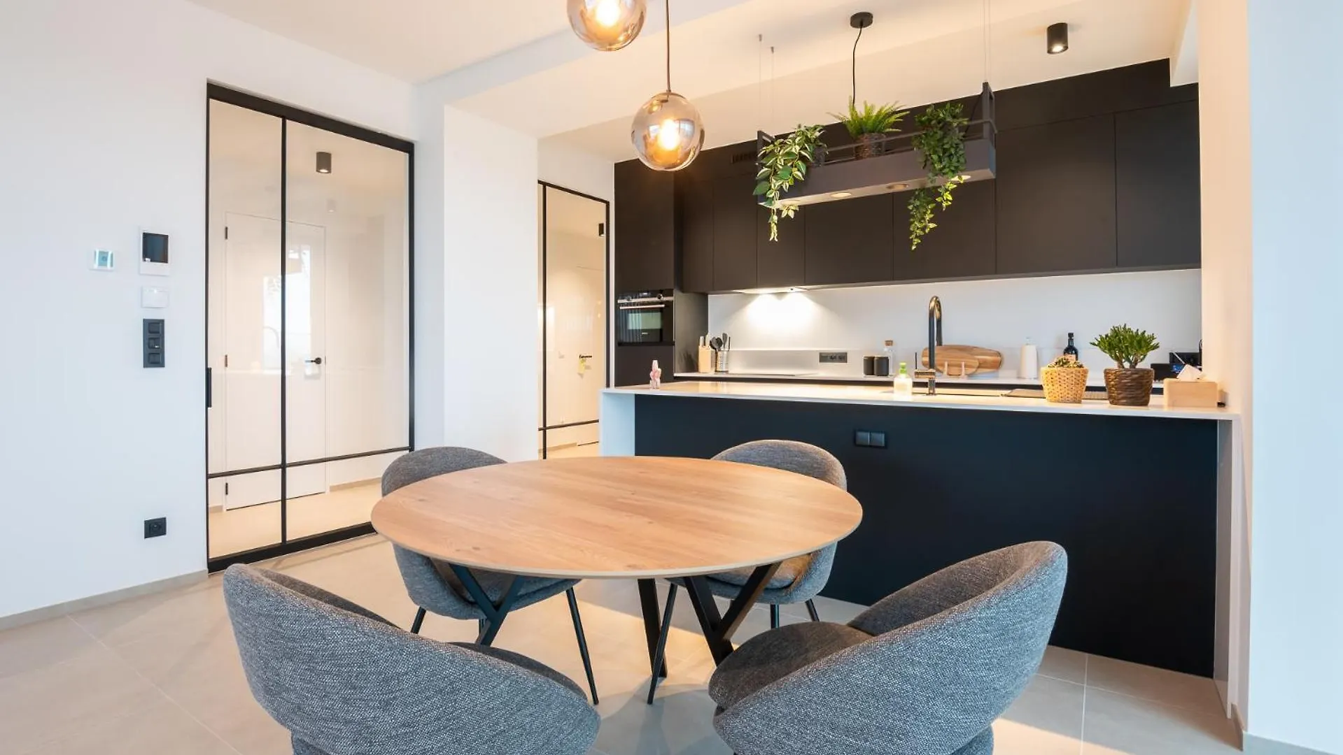 New Apartment With Stunning Views, Pool And Fitness Ostend