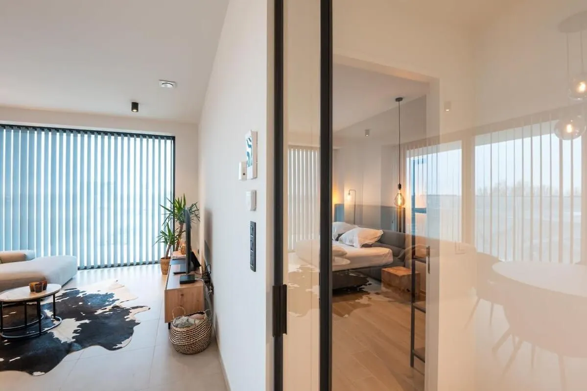 New Apartment With Stunning Views, Pool And Fitness Ostend