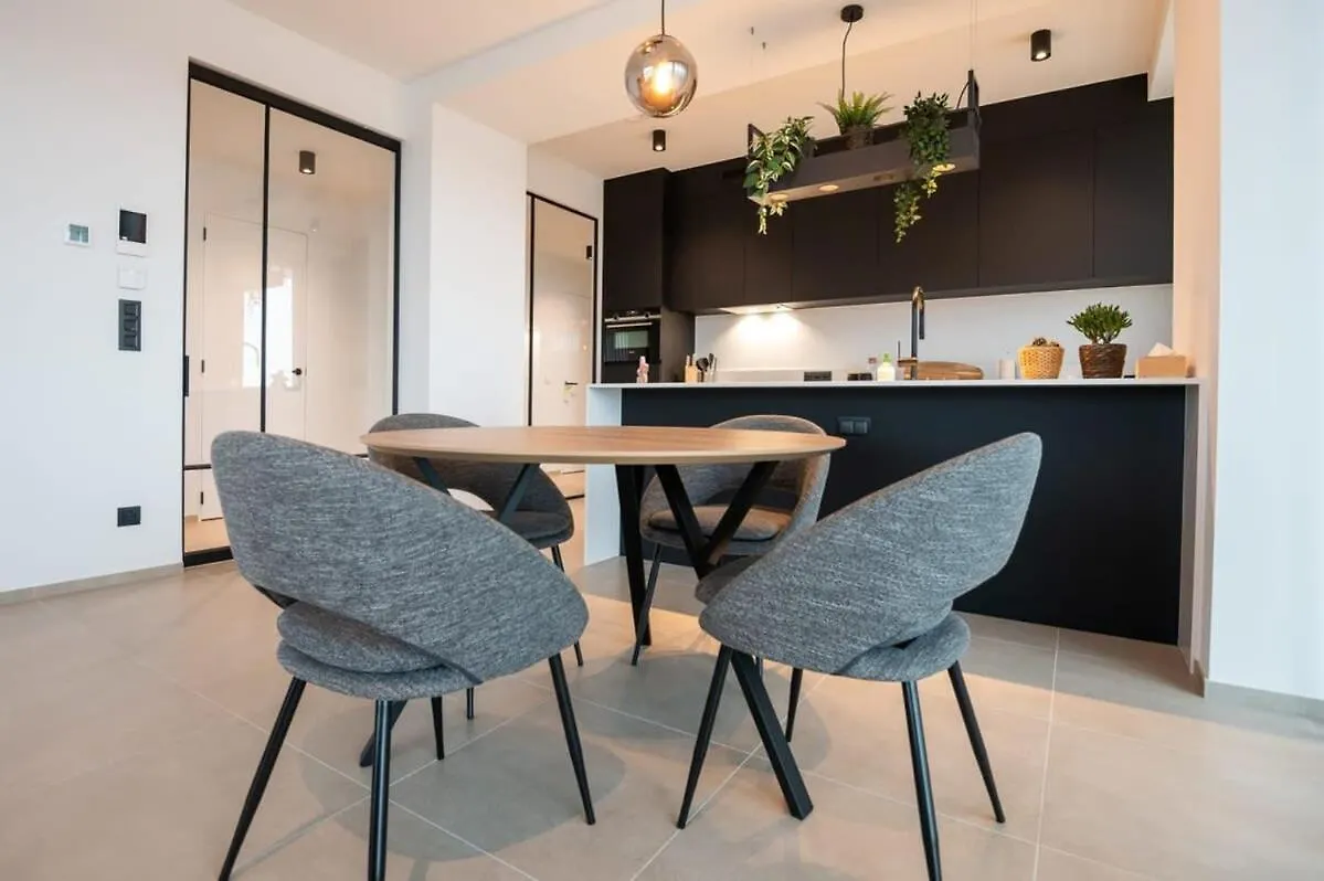 New Apartment With Stunning Views, Pool And Fitness Ostend 0*,